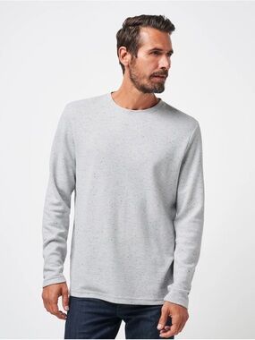NWT TRAVIS MATHEW Cloud Waffle Crew